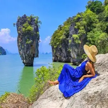 James Bond Island Tour from Phuket with Ko Tapu limestone rock in Phang Nga Bay