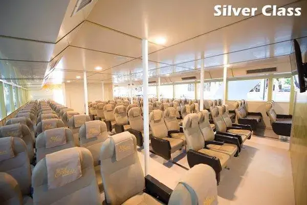 Spacious Silver Class seating cabin on a Phi Phi Island cruise ship