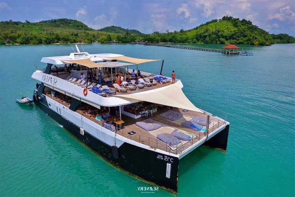 Sunset and onboard experience on the James Bond Island luxury catamaran tour