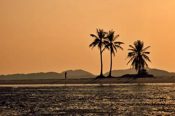 Sunset beach scenery during the James Bond Island Afternoon Tour from Phuket in Phang Nga Bay