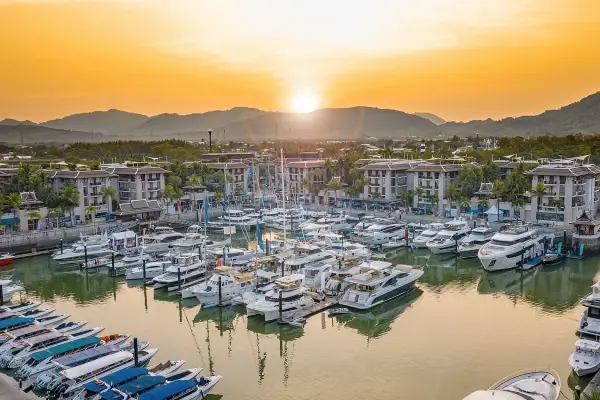 Phuket marina check-in for the James Bond Island Tour from Phuket by Speedboat